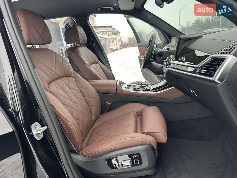 Внедорожник / Кроссовер BMW X5 2024 в Киеве