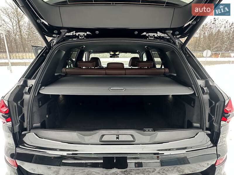 Внедорожник / Кроссовер BMW X5 2024 в Киеве