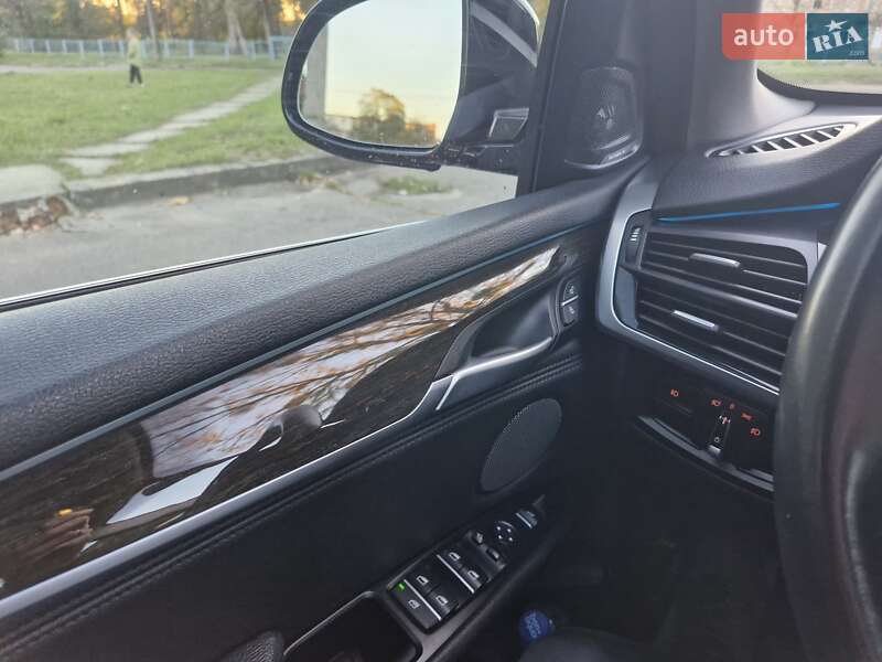 Внедорожник / Кроссовер BMW X5 2015 в Шептицькому
