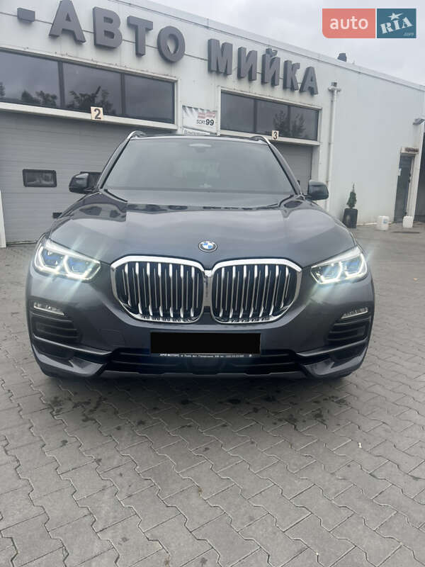 Позашляховик / Кросовер BMW X5 2018 в Вінниці