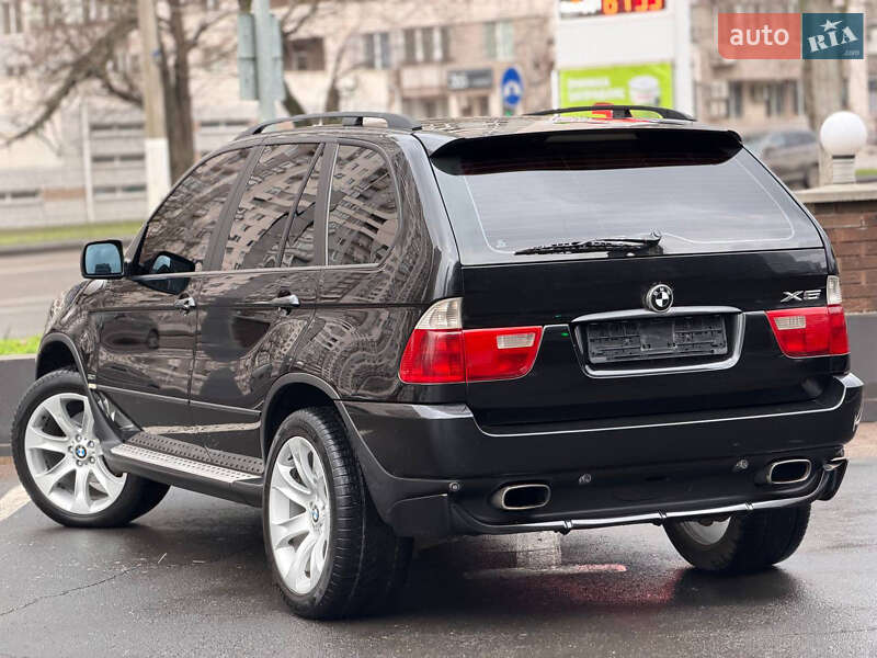 Внедорожник / Кроссовер BMW X5 2004 в Одессе