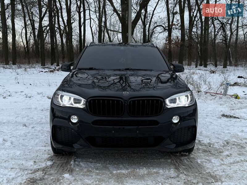 Внедорожник / Кроссовер BMW X5 2017 в Киеве