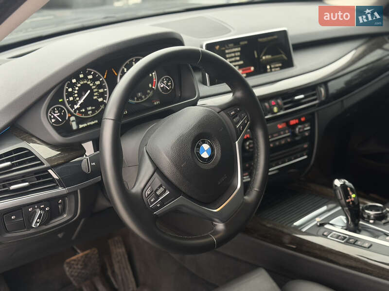 Внедорожник / Кроссовер BMW X5 2014 в Киеве