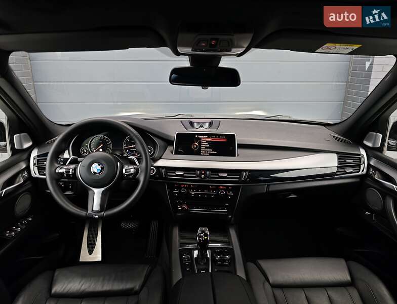 Внедорожник / Кроссовер BMW X5 2016 в Луцке