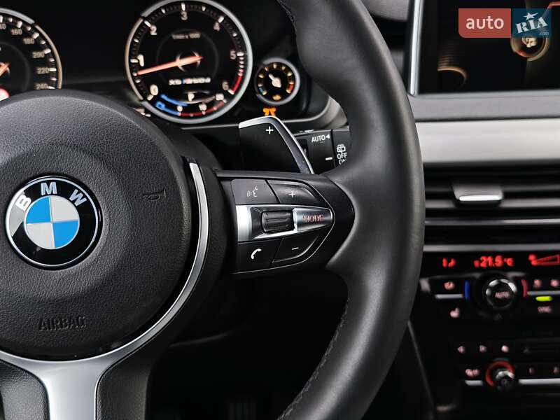 Внедорожник / Кроссовер BMW X5 2016 в Луцке