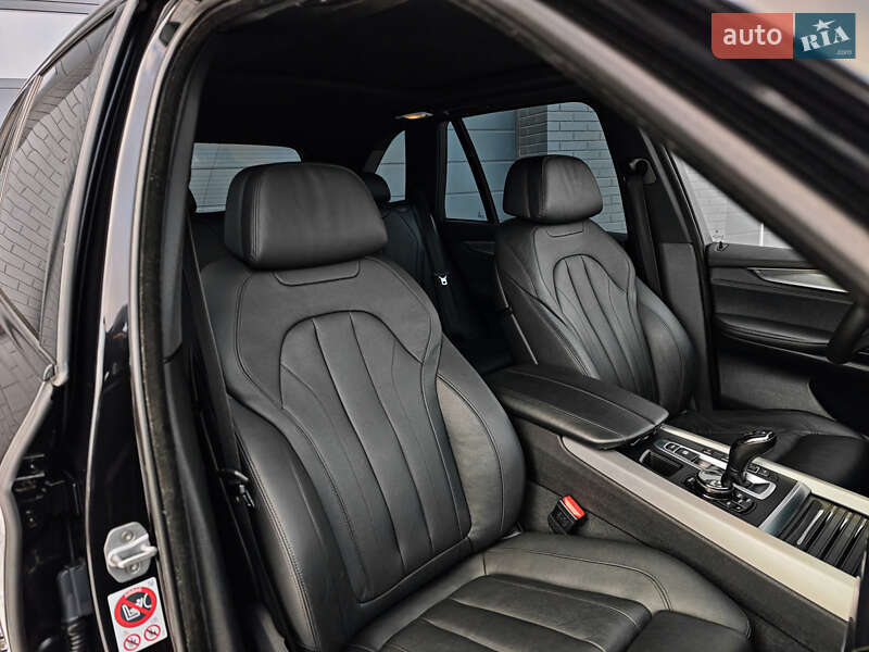 Внедорожник / Кроссовер BMW X5 2016 в Луцке