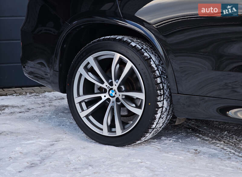 Внедорожник / Кроссовер BMW X5 2016 в Луцке