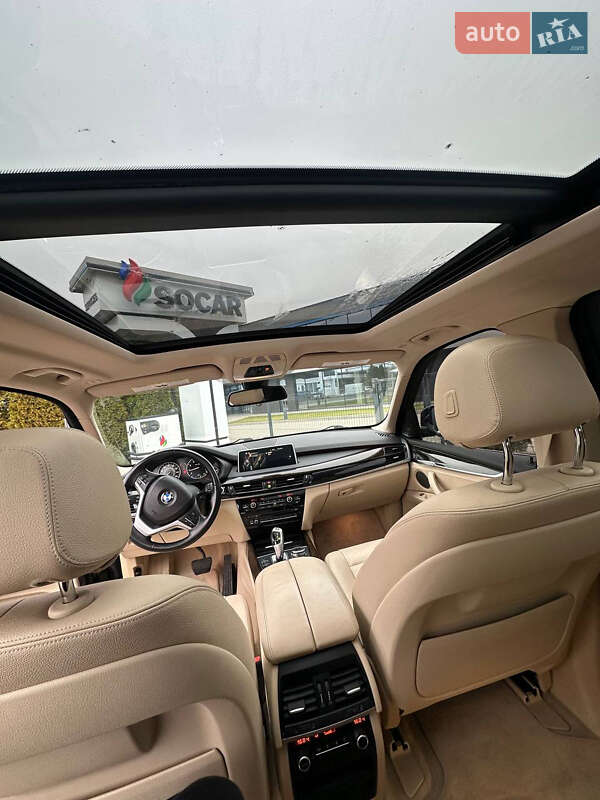 Внедорожник / Кроссовер BMW X5 2015 в Львове