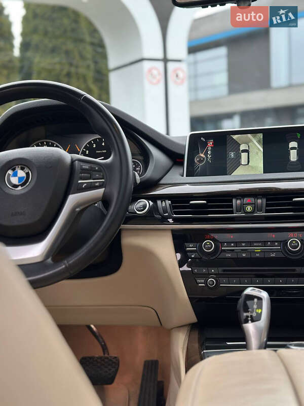 Внедорожник / Кроссовер BMW X5 2015 в Львове