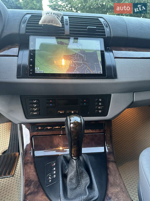 Внедорожник / Кроссовер BMW X5 2006 в Ровно