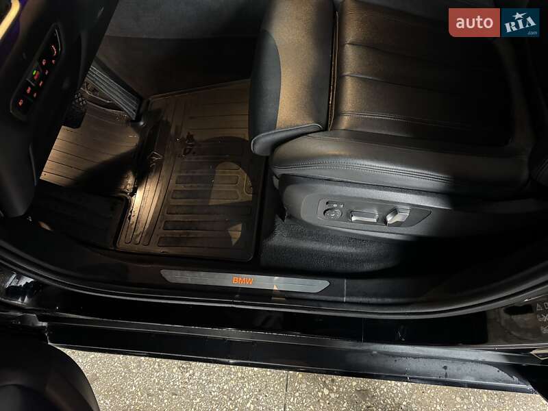 Внедорожник / Кроссовер BMW X5 2018 в Тернополе