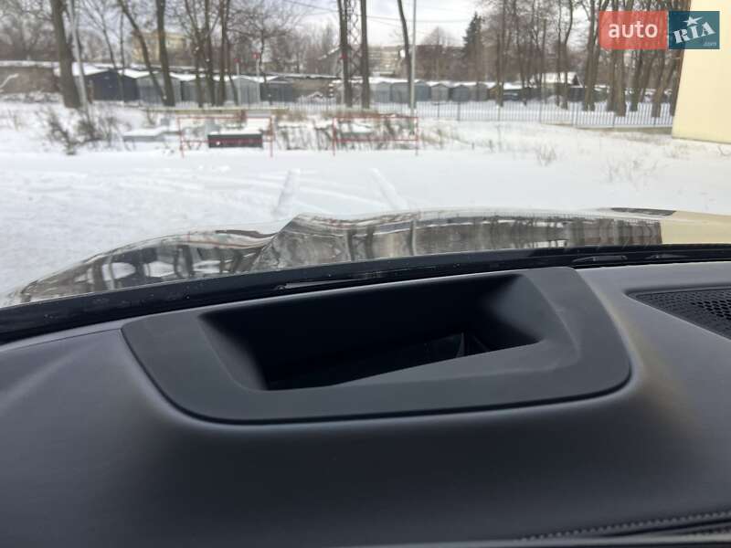 Позашляховик / Кросовер BMW X5 2023 в Дніпрі