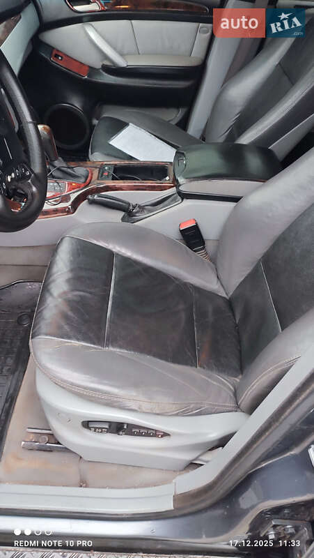 Внедорожник / Кроссовер BMW X5 2000 в Шполе