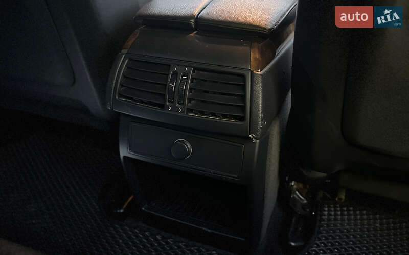 Позашляховик / Кросовер BMW X5 2008 в Мукачевому