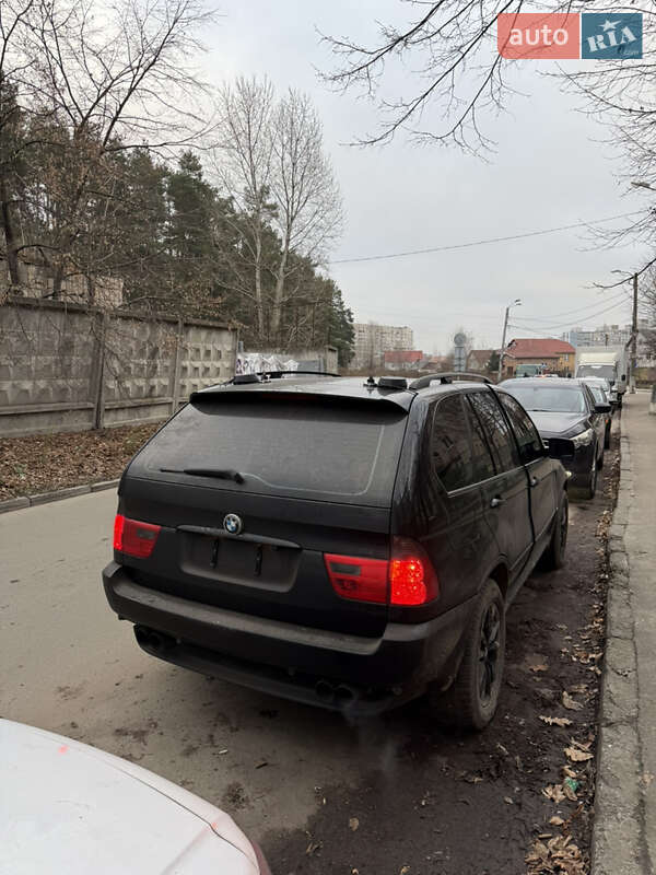 Внедорожник / Кроссовер BMW X5 2002 в Киеве