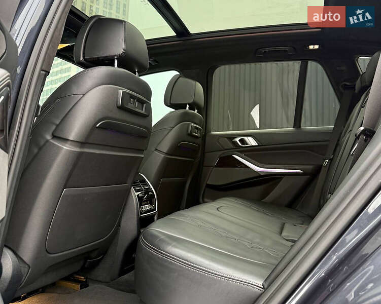 Внедорожник / Кроссовер BMW X5 2019 в Киеве