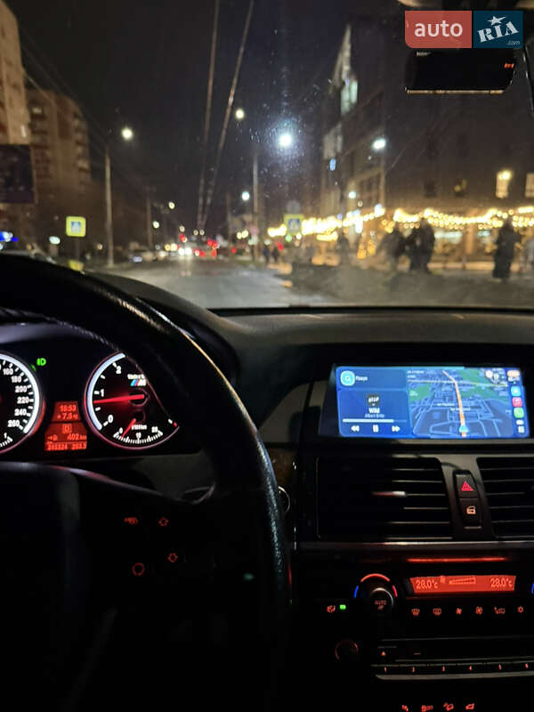 Внедорожник / Кроссовер BMW X5 2010 в Хмельницком