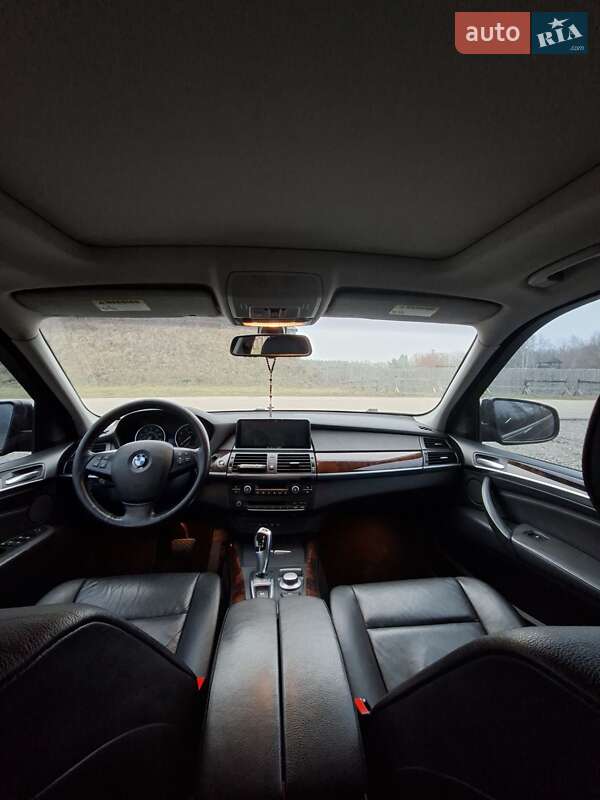 Внедорожник / Кроссовер BMW X5 2008 в Обухове фото 7 Внедорожник / Кроссовер BMW X5 2008 в Обухове