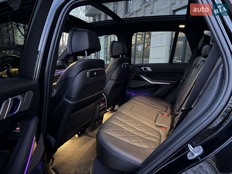 Внедорожник / Кроссовер BMW X5 2023 в Одессе