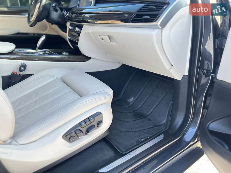 Внедорожник / Кроссовер BMW X5 2015 в Виннице фото 16 Внедорожник / Кроссовер BMW X5 2015 в Виннице