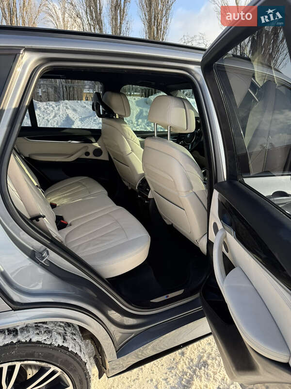 Внедорожник / Кроссовер BMW X5 2015 в Киеве