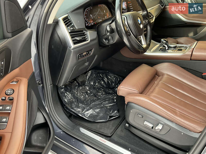 Внедорожник / Кроссовер BMW X5 2019 в Виннице