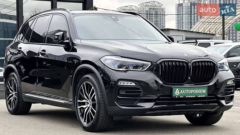 Внедорожник / Кроссовер BMW X5 2020 в Киеве