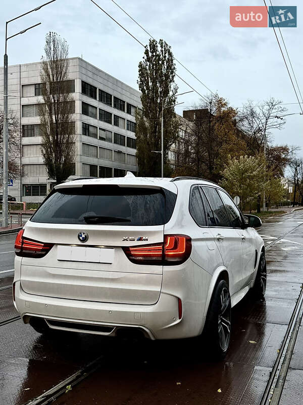 Внедорожник / Кроссовер BMW X5 2016 в Киеве