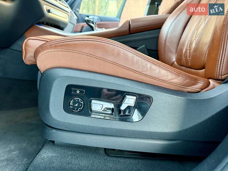 Внедорожник / Кроссовер BMW X5 2019 в Днепре