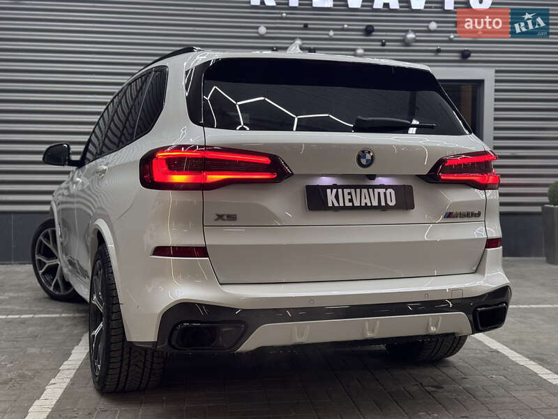 Внедорожник / Кроссовер BMW X5 2020 в Киеве