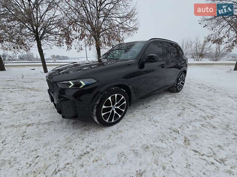 Внедорожник / Кроссовер BMW X5 2024 в Софиевской Борщаговке