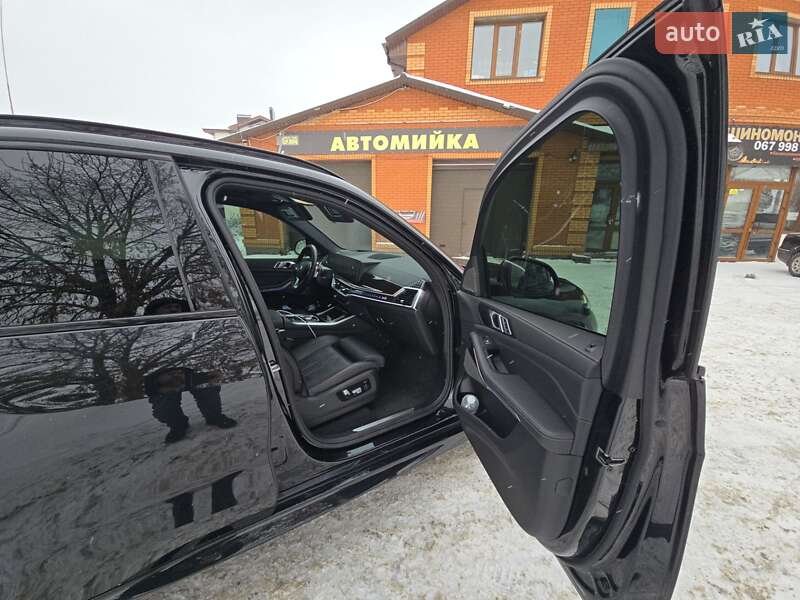 Внедорожник / Кроссовер BMW X5 2024 в Софиевской Борщаговке