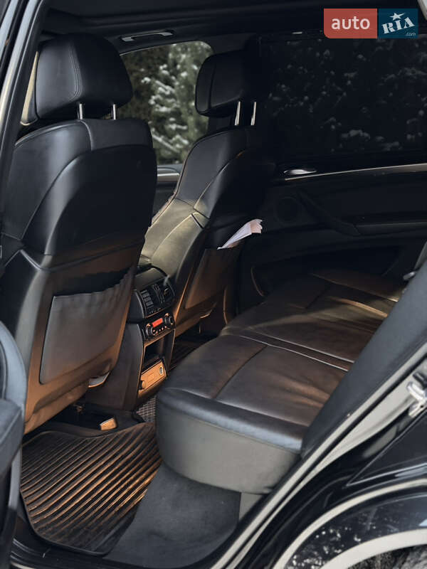 Внедорожник / Кроссовер BMW X5 2011 в Виннице