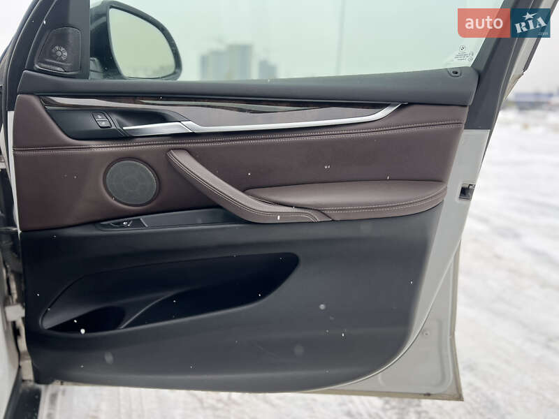 Внедорожник / Кроссовер BMW X5 2014 в Киеве