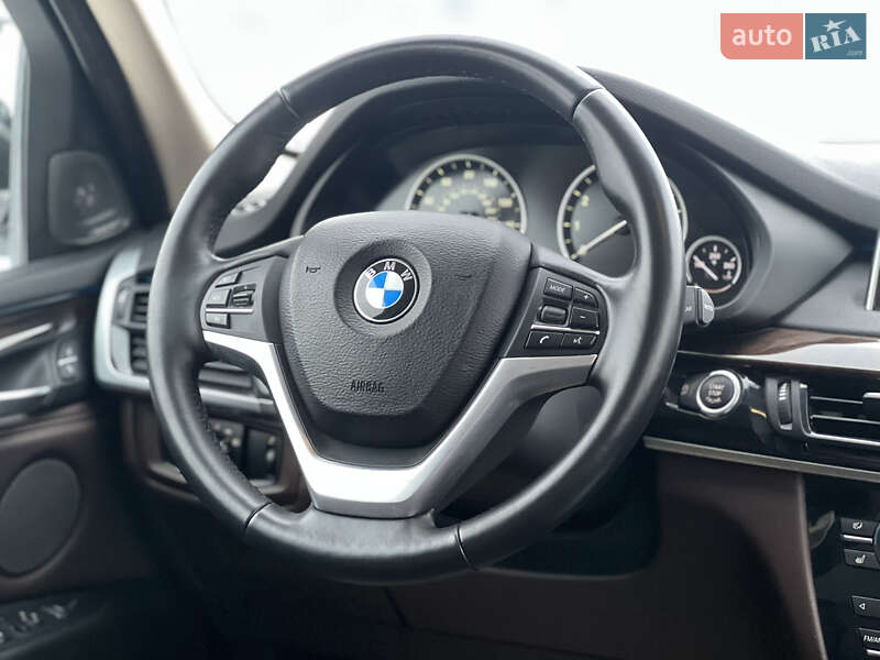 Внедорожник / Кроссовер BMW X5 2014 в Киеве