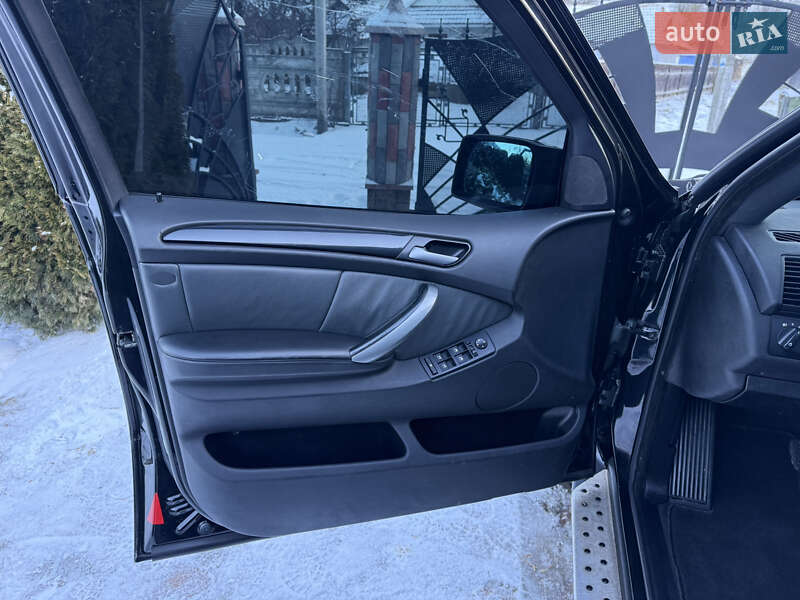 Внедорожник / Кроссовер BMW X5 2004 в Коломые