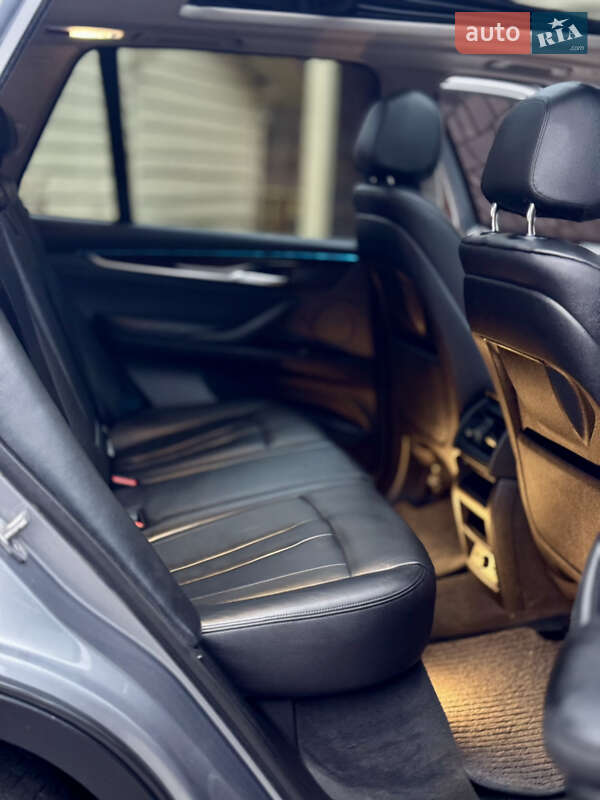 Внедорожник / Кроссовер BMW X5 2014 в Межгорье