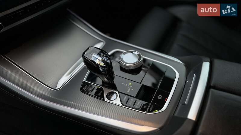 Внедорожник / Кроссовер BMW X5 2022 в Киеве