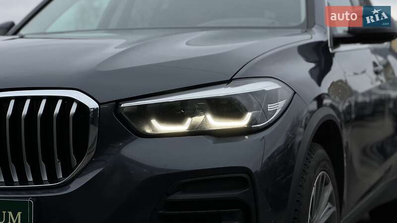 Внедорожник / Кроссовер BMW X5 2022 в Киеве