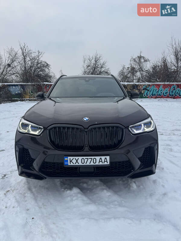Внедорожник / Кроссовер BMW X5 2023 в Харькове