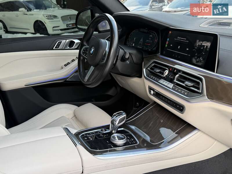Внедорожник / Кроссовер BMW X5 2022 в Харькове