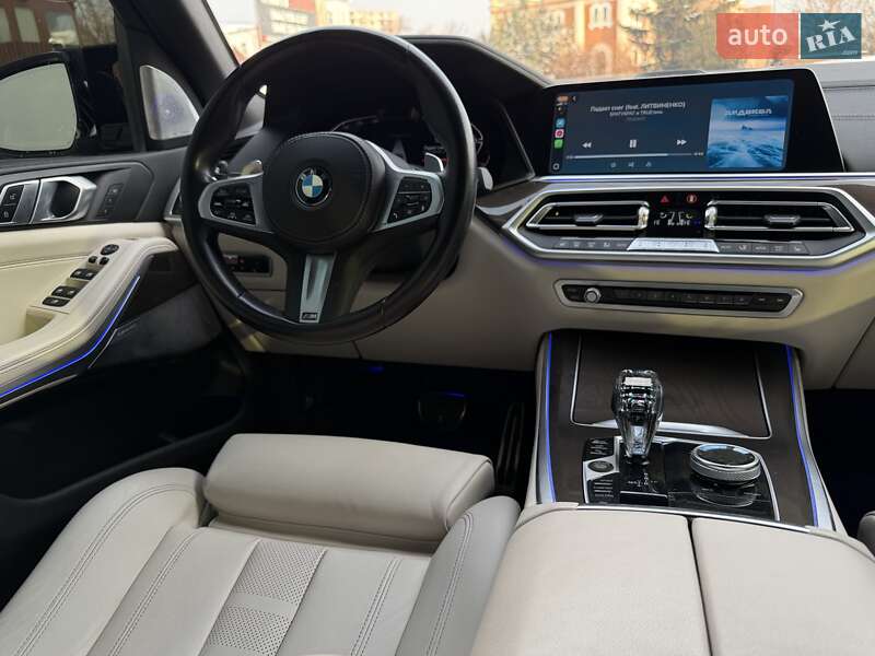 Внедорожник / Кроссовер BMW X5 2022 в Харькове