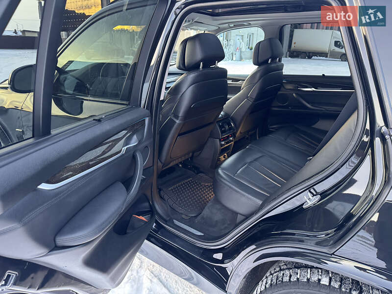 Внедорожник / Кроссовер BMW X5 2014 в Ровно