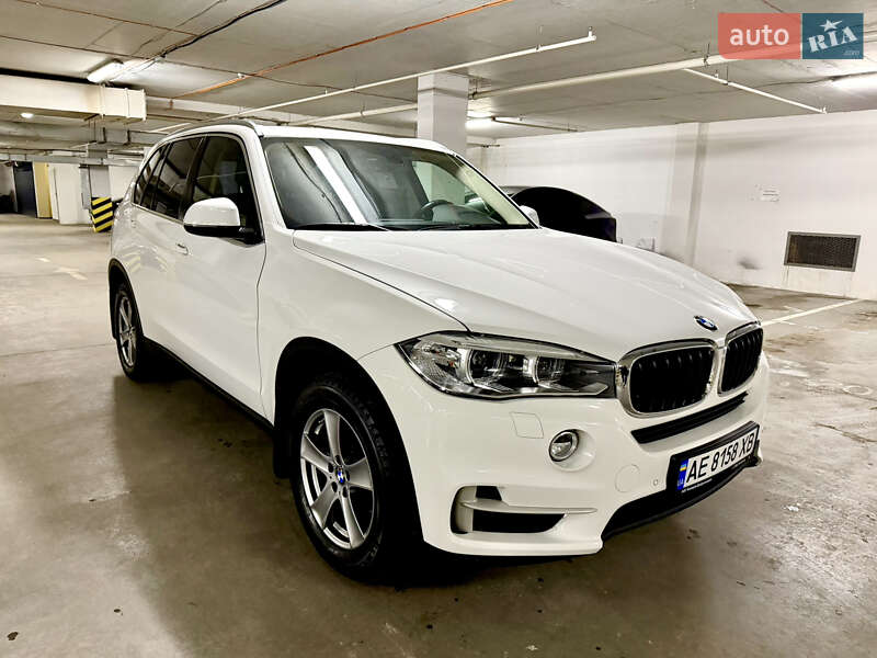 Внедорожник / Кроссовер BMW X5 2015 в Днепре