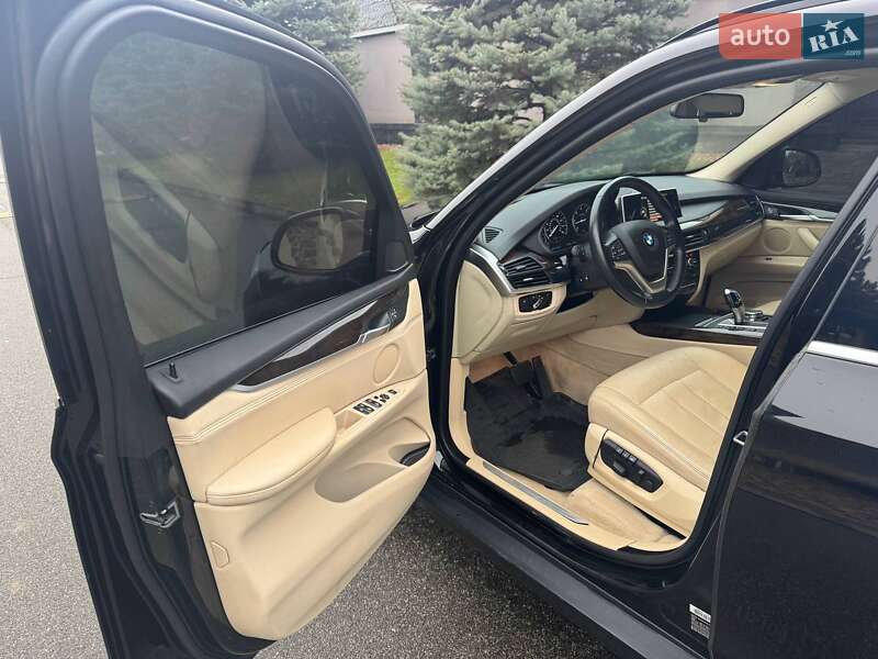 Внедорожник / Кроссовер BMW X5 2015 в Одессе