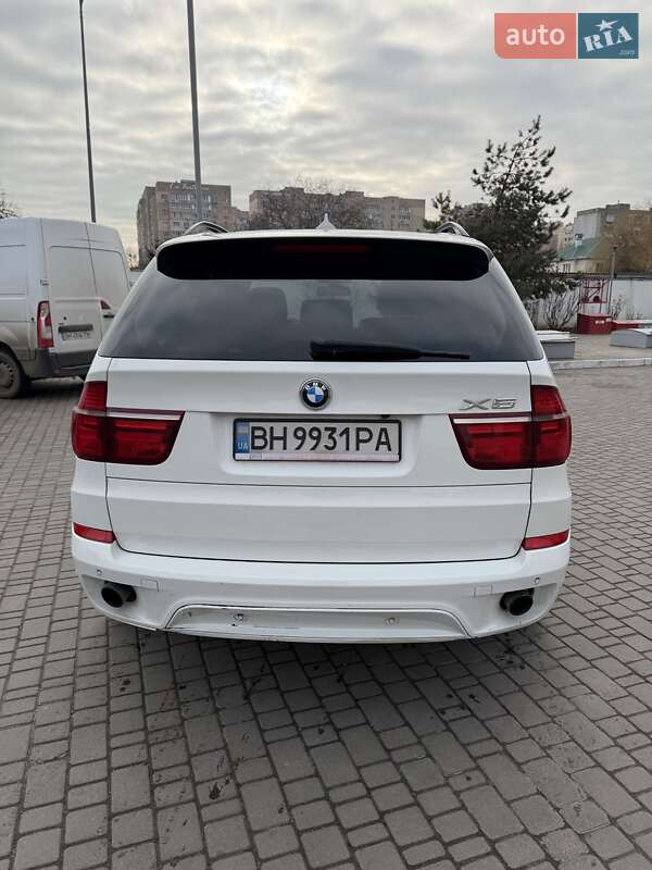 Внедорожник / Кроссовер BMW X5 2011 в Одессе
