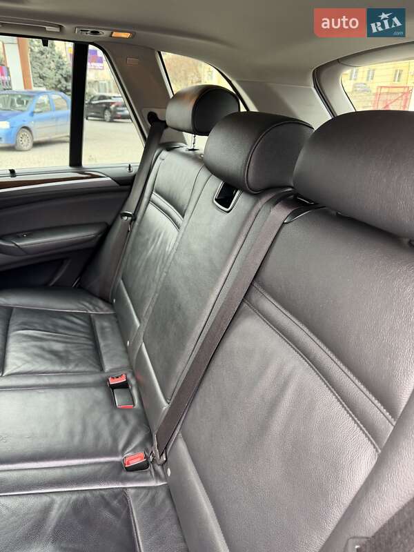 Внедорожник / Кроссовер BMW X5 2011 в Одессе