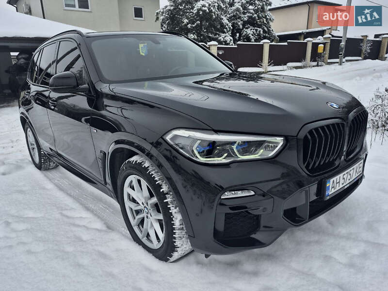 Внедорожник / Кроссовер BMW X5 2020 в Киеве