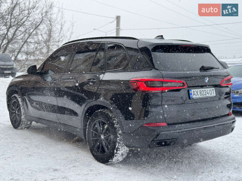 Внедорожник / Кроссовер BMW X5 2019 в Харькове