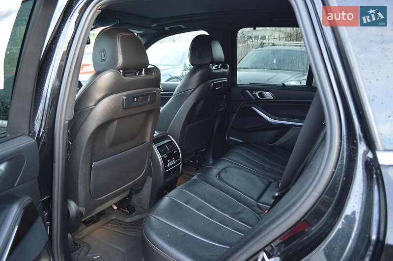 Внедорожник / Кроссовер BMW X5 2019 в Одессе